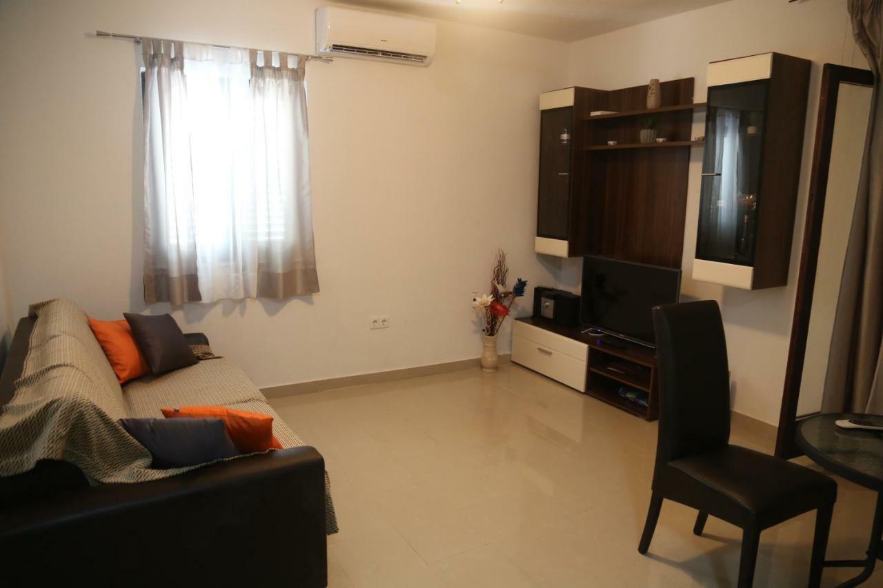 Apartment Drazan Шибеник Екстер'єр фото