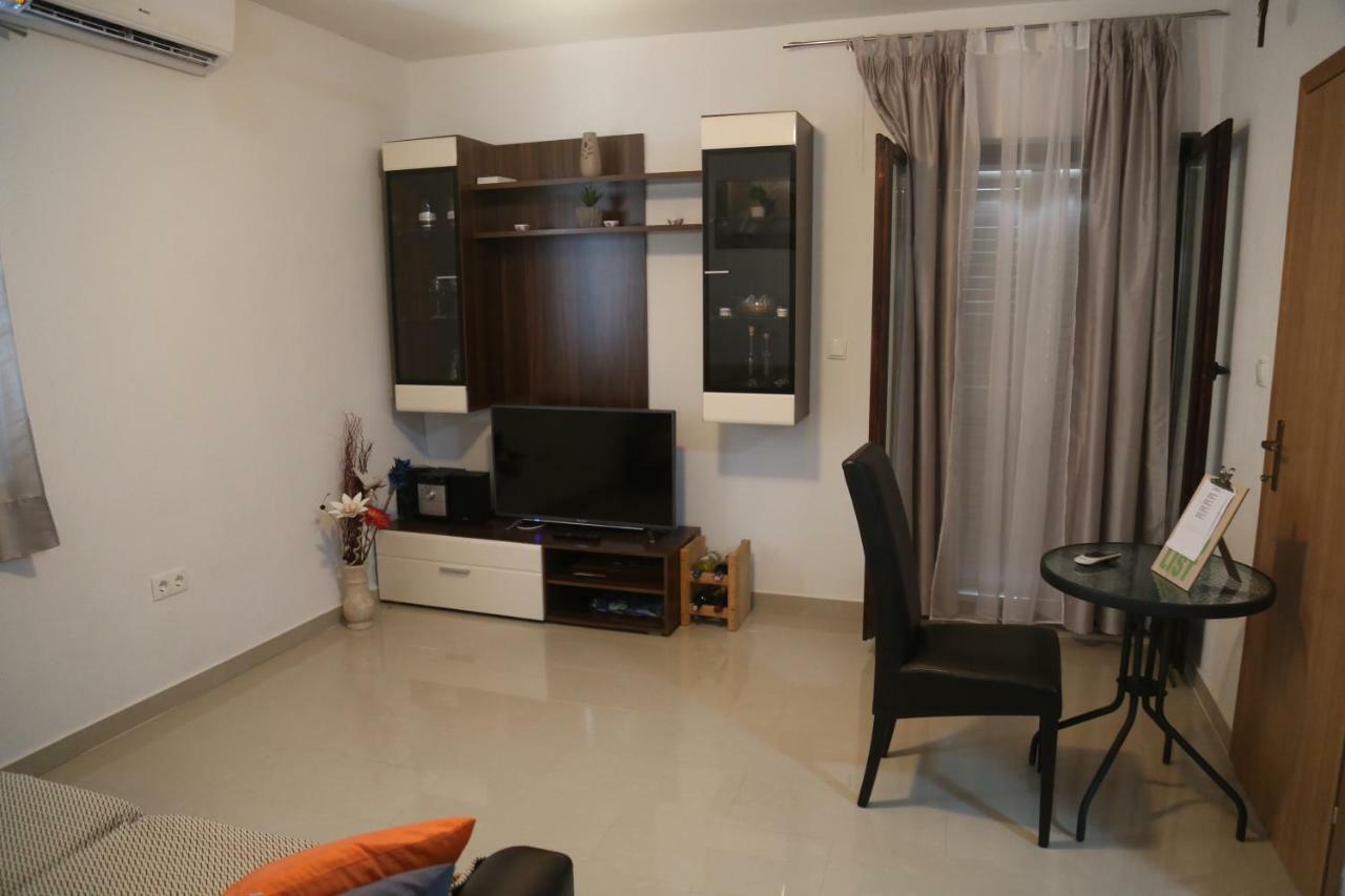 Apartment Drazan Шибеник Екстер'єр фото