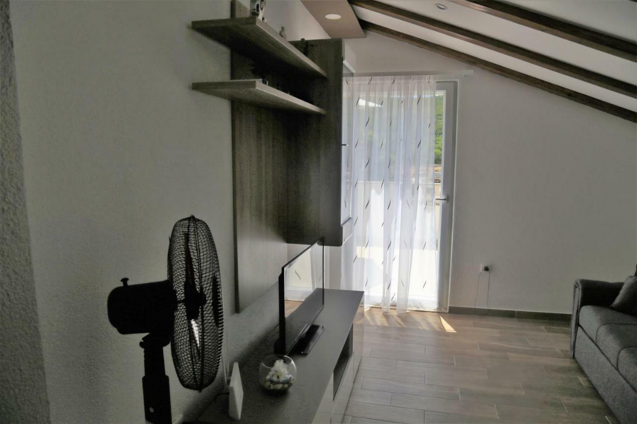 Apartment Drazan Шибеник Екстер'єр фото